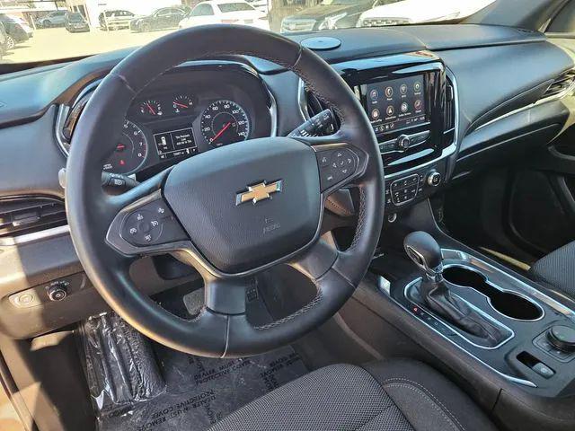 2023 Chevrolet Traverse FWD LT Cloth