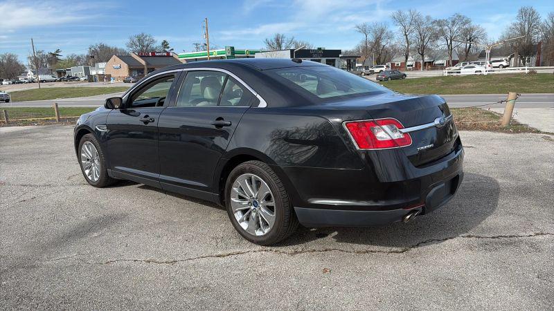 2010 Ford Taurus Limited