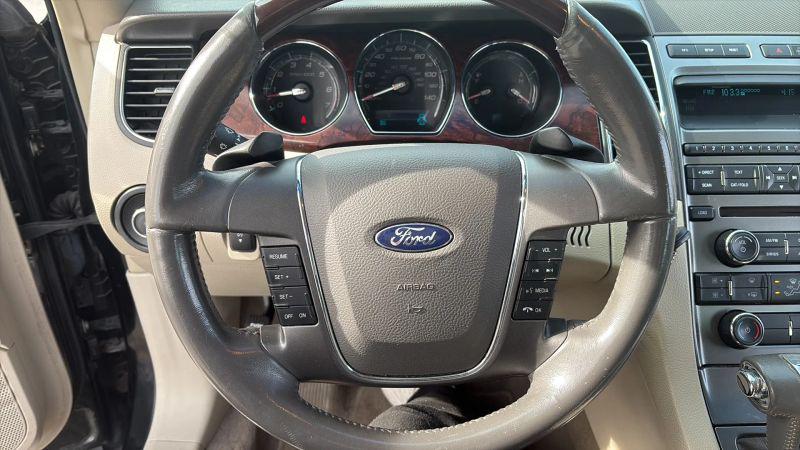 2010 Ford Taurus Limited