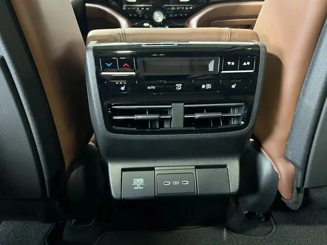 2026 Acura MDX Advance Package
