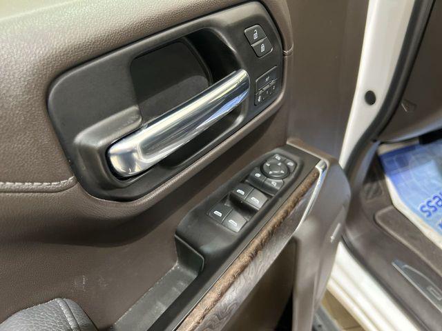 2020 GMC Sierra 1500 4WD Crew Cab Short Box Denali