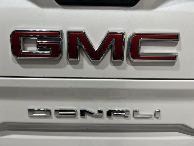 2020 GMC Sierra 1500 4WD Crew Cab Short Box Denali