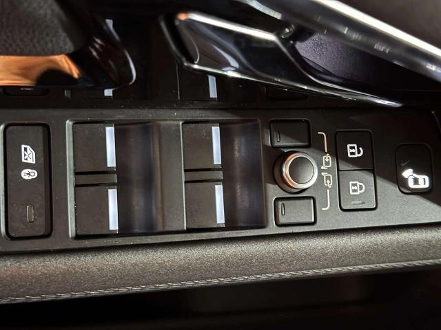 2022 Land Rover Range Rover Evoque R-Dynamic S