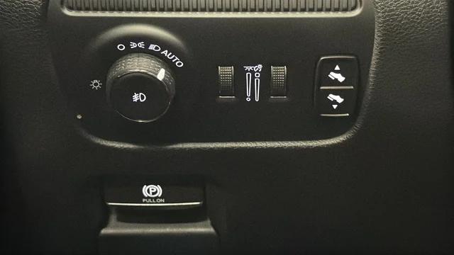 2023 Jeep Wagoneer Series II Carbide 4x4