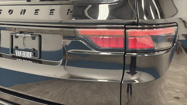 2023 Jeep Wagoneer Series II Carbide 4x4