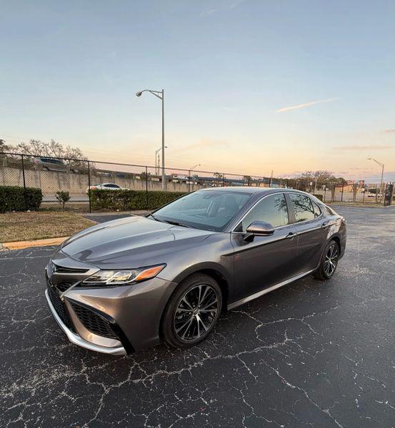 2023 Toyota Camry LE Hybrid