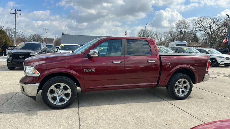 2018 Ram 1500 Laramie Crew Cab 4x4 57 Box