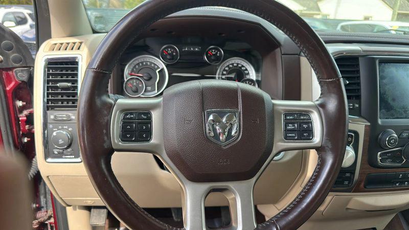 2018 Ram 1500 Laramie Crew Cab 4x4 57 Box