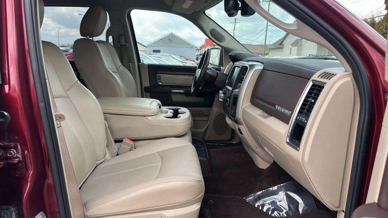 2018 Ram 1500 Laramie Crew Cab 4x4 57 Box