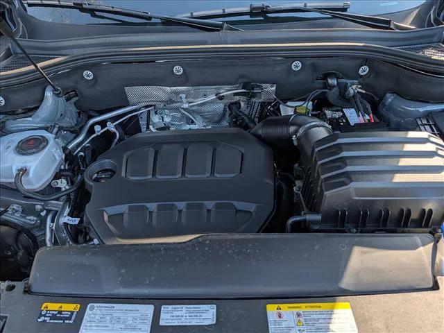 2025 Volkswagen Atlas 2.0T Peak Edition