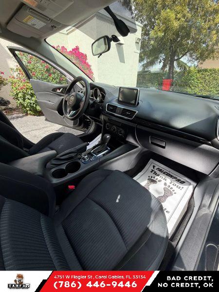 2016 Mazda Mazda3 i Sport