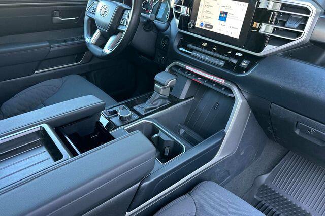 2026 Toyota Tundra SR5 CrewMax 5.5' Bed