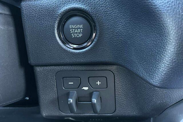 2026 Toyota Tundra SR5 CrewMax 5.5' Bed