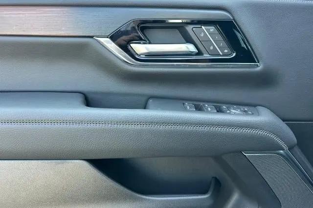2026 GMC Yukon XL 4WD Denali