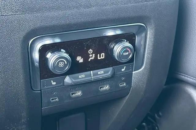 2026 GMC Yukon XL 4WD Denali
