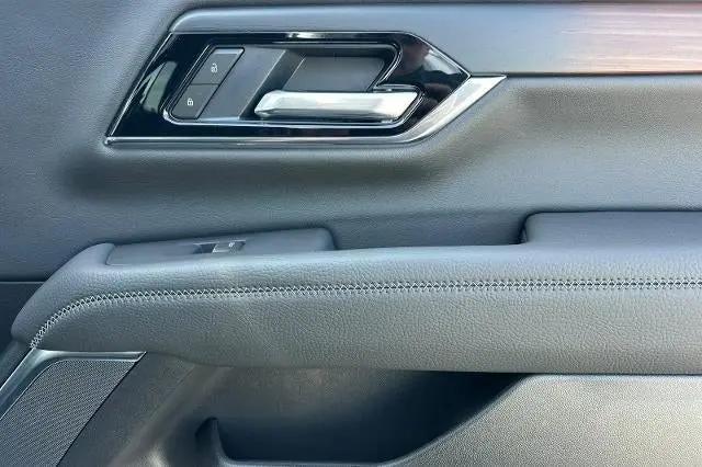 2026 GMC Yukon XL 4WD Denali