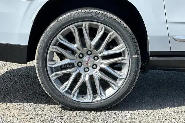 2026 GMC Yukon XL 4WD Denali
