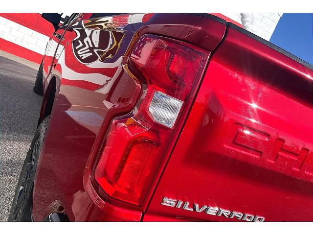 2022 Chevrolet Silverado 1500 4WD Crew Cab Standard Bed LT Trail Boss