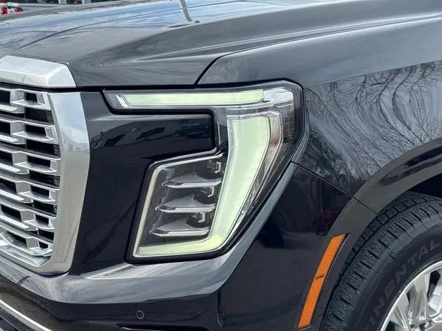 2025 GMC Yukon 4WD Denali