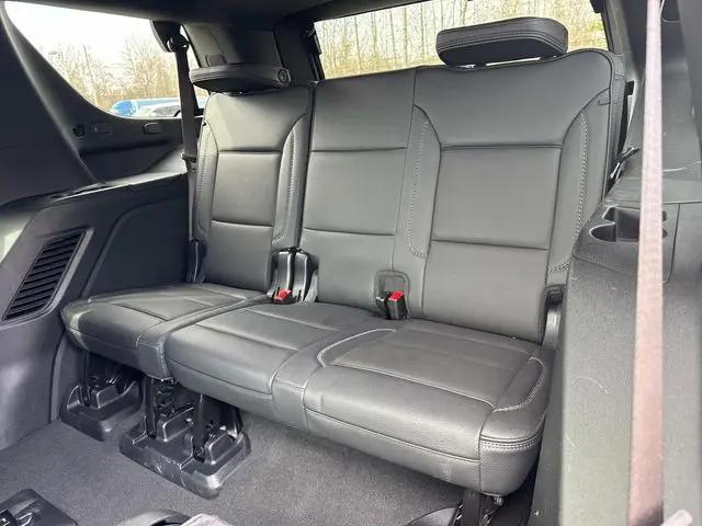 2025 GMC Yukon 4WD Denali