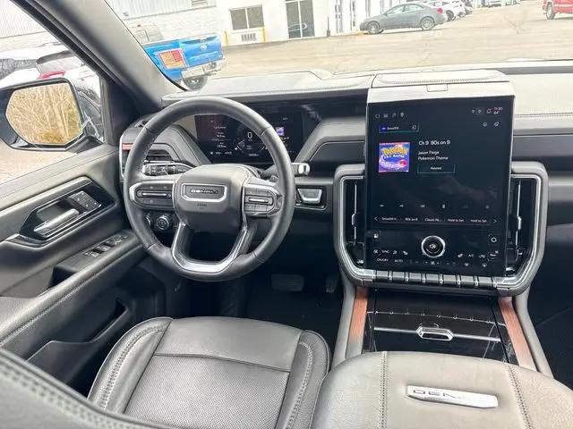 2025 GMC Yukon 4WD Denali