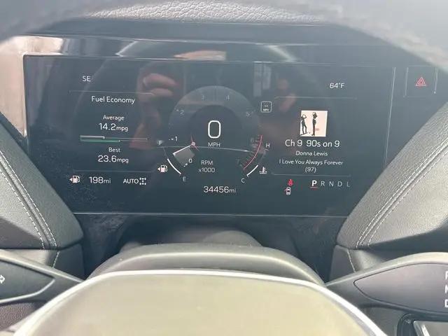 2025 GMC Yukon 4WD Denali