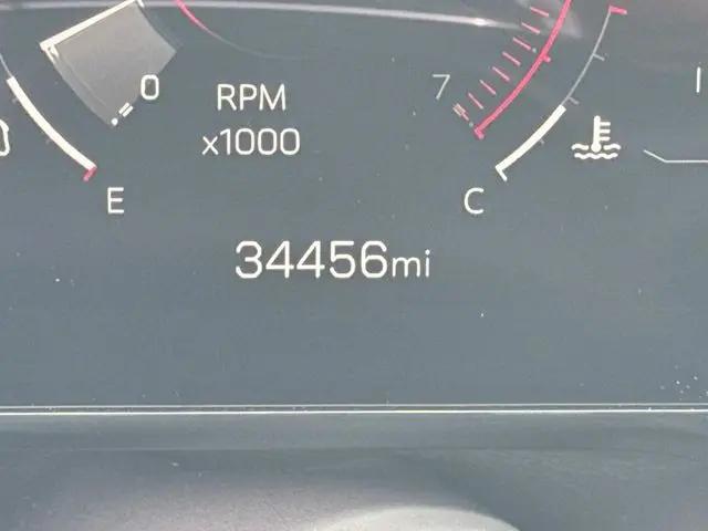2025 GMC Yukon 4WD Denali
