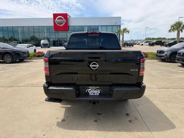 2026 Nissan Frontier Crew Cab SV 4x4