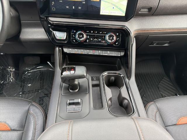 2025 GMC Sierra 1500 4WD Crew Cab Short Box AT4