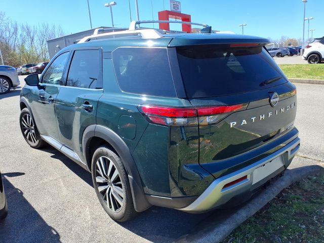 2025 Nissan Pathfinder Platinum FWD