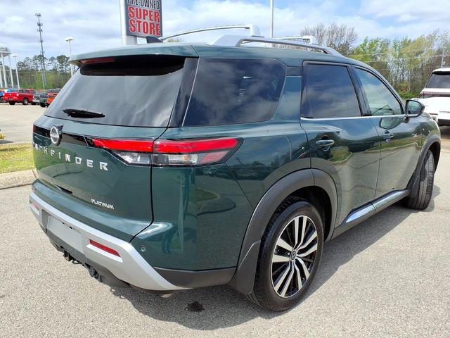 2025 Nissan Pathfinder Platinum FWD