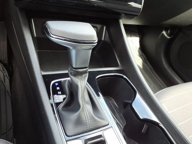 2024 Hyundai Santa Cruz SE
