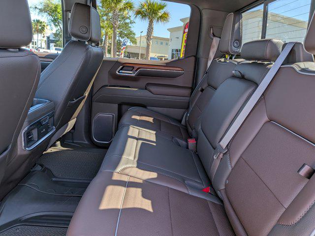 2023 GMC Sierra 1500 4WD Crew Cab Short Box Denali