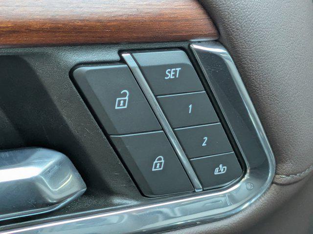 2023 GMC Sierra 1500 4WD Crew Cab Short Box Denali