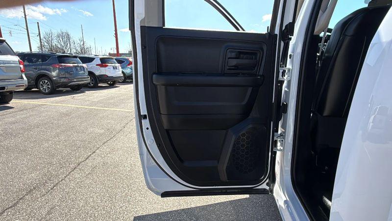 2022 Ram 1500 Classic Tradesman Quad Cab 4x4 6'4" Box