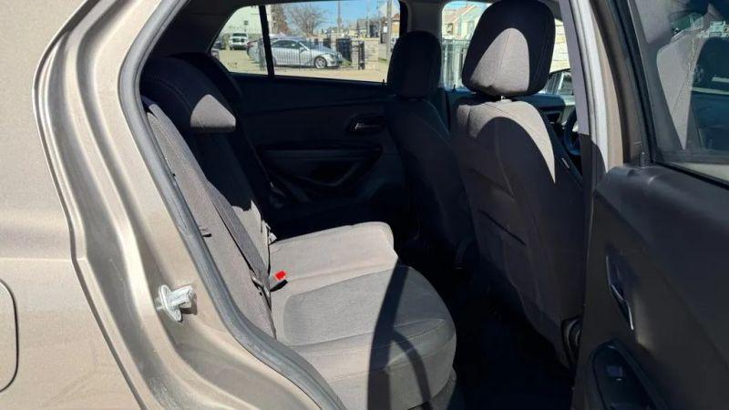 2022 Chevrolet Trax AWD LS