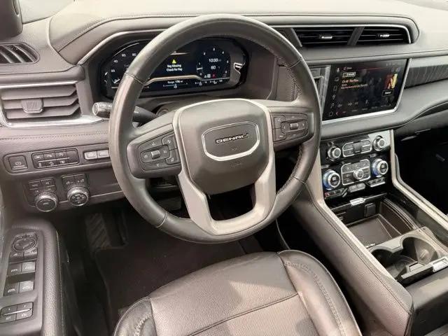 2023 GMC Yukon 4WD Denali