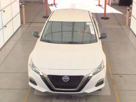 2021 Nissan Altima SR FWD