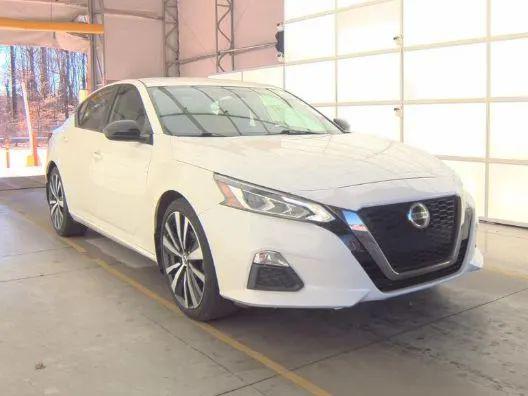 2021 Nissan Altima SR FWD