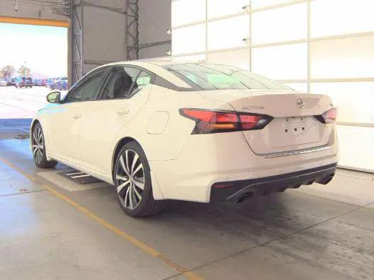 2021 Nissan Altima SR FWD