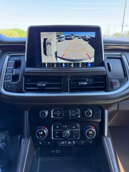 2022 Chevrolet Suburban 2WD LT