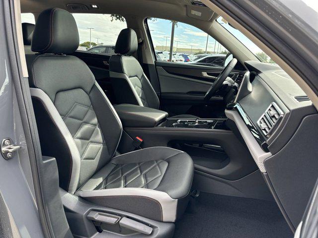 2026 Volkswagen Atlas Peak Edition