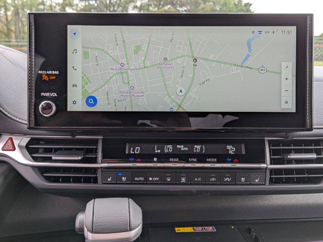 2025 Toyota Sienna Platinum