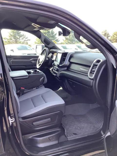 2023 Ram 1500 Big Horn Crew Cab 4x4 5'7" Box