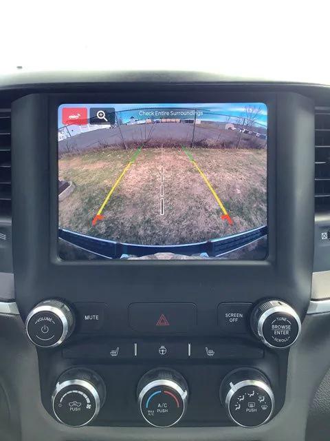 2023 Ram 1500 Big Horn Crew Cab 4x4 5'7" Box