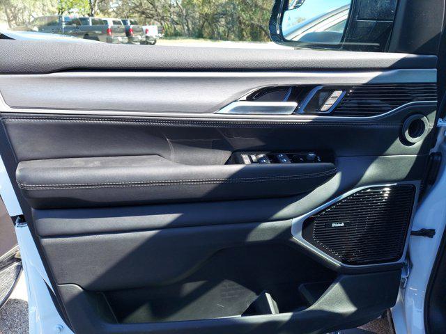 2026 Jeep Grand Wagoneer L Limited Altitude 4x4