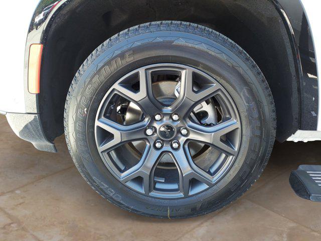 2026 Jeep Grand Wagoneer L Limited Altitude 4x4