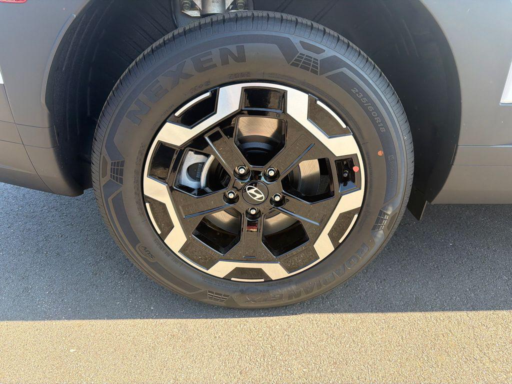 New 2026 White HYUNDAI SE FWD image 18