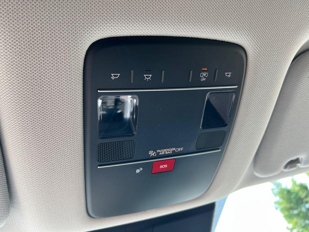 New 2026 White Pearl HYUNDAI Blue SEL 7P image 28