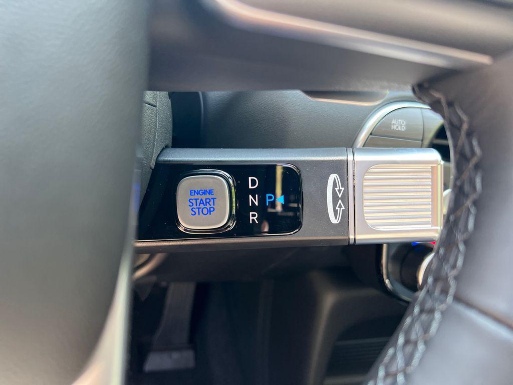 New 2026 White Pearl HYUNDAI Blue SEL 7P image 35
